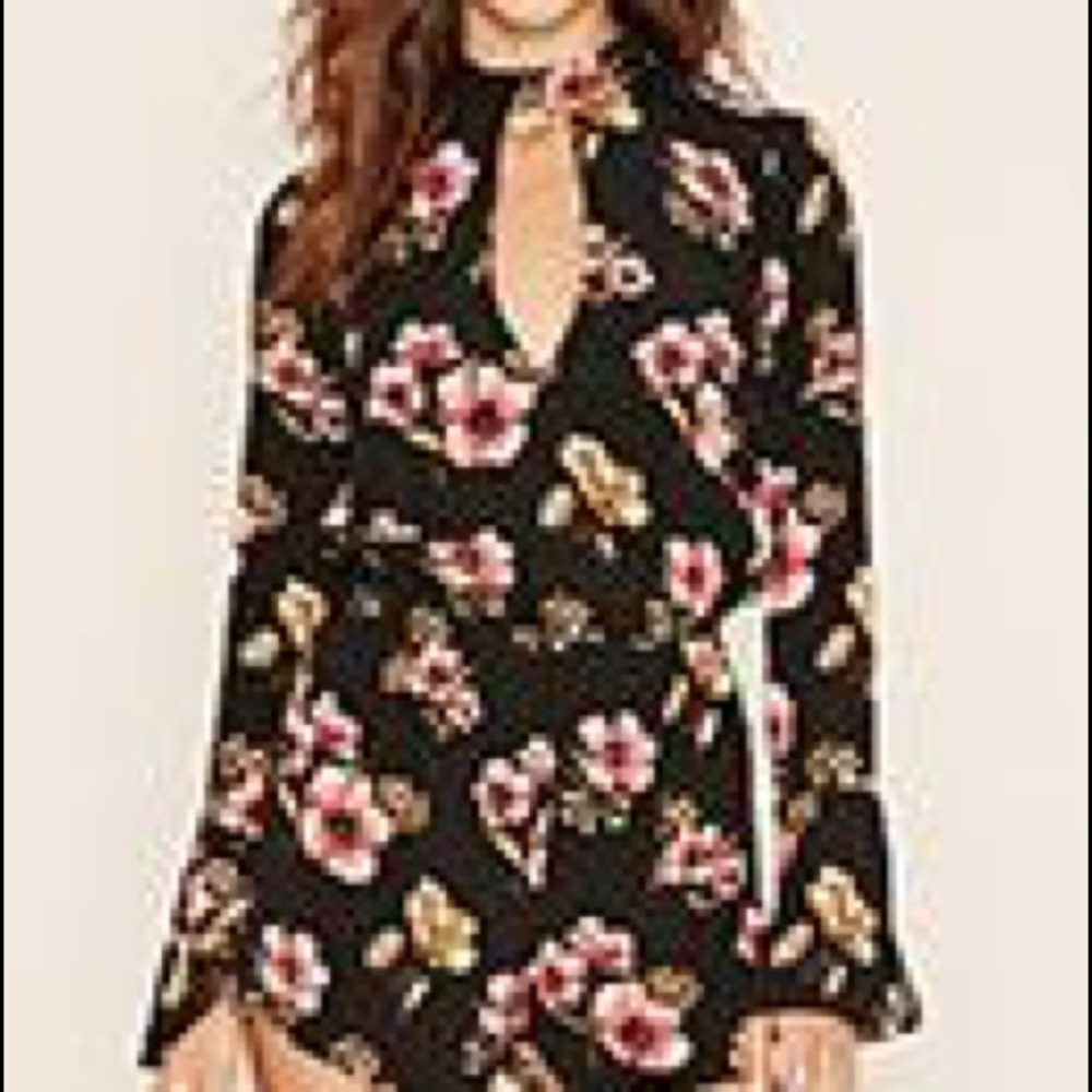 Keyhole Cutout Floral Romper